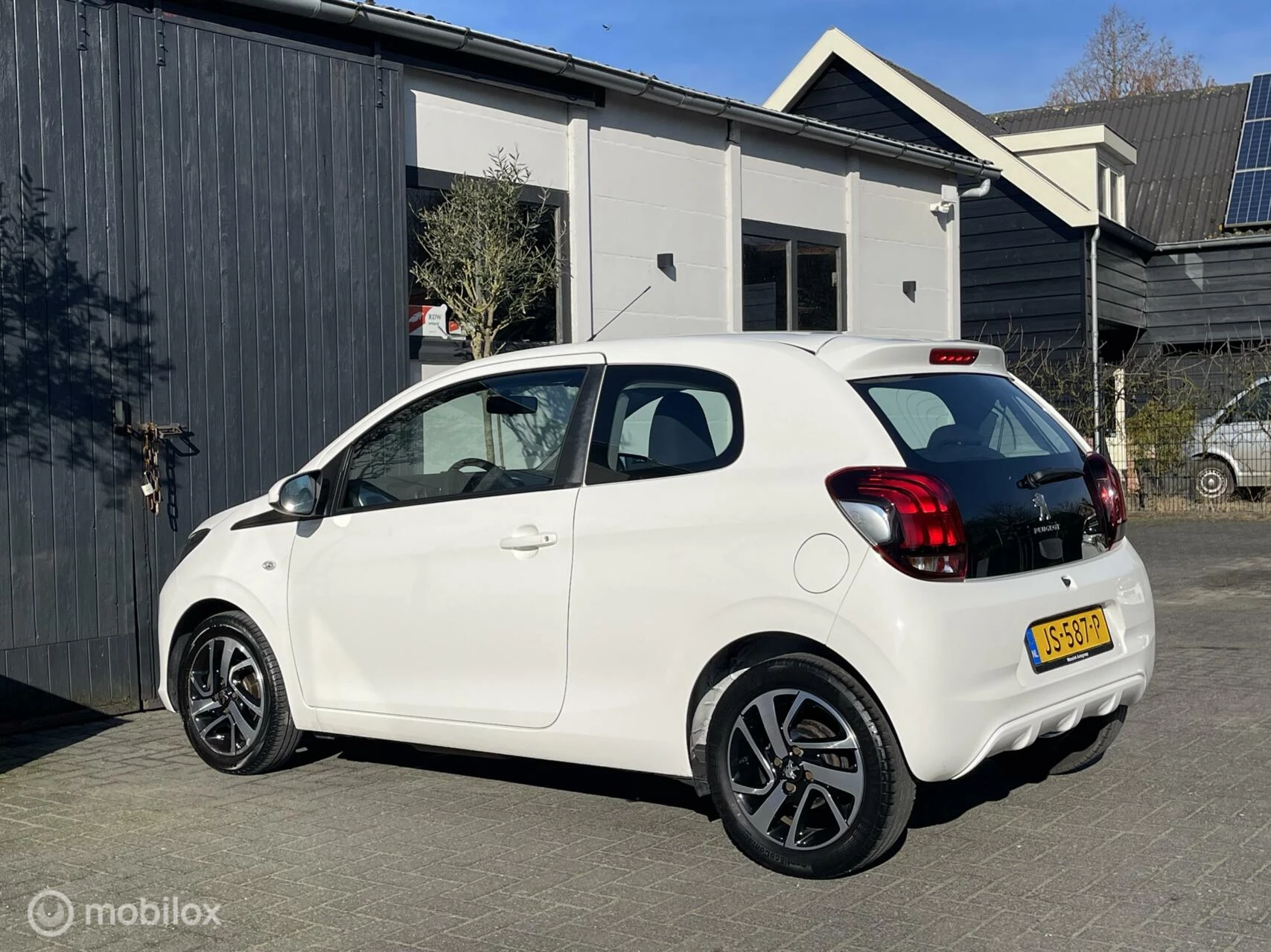 Hoofdafbeelding Peugeot 108