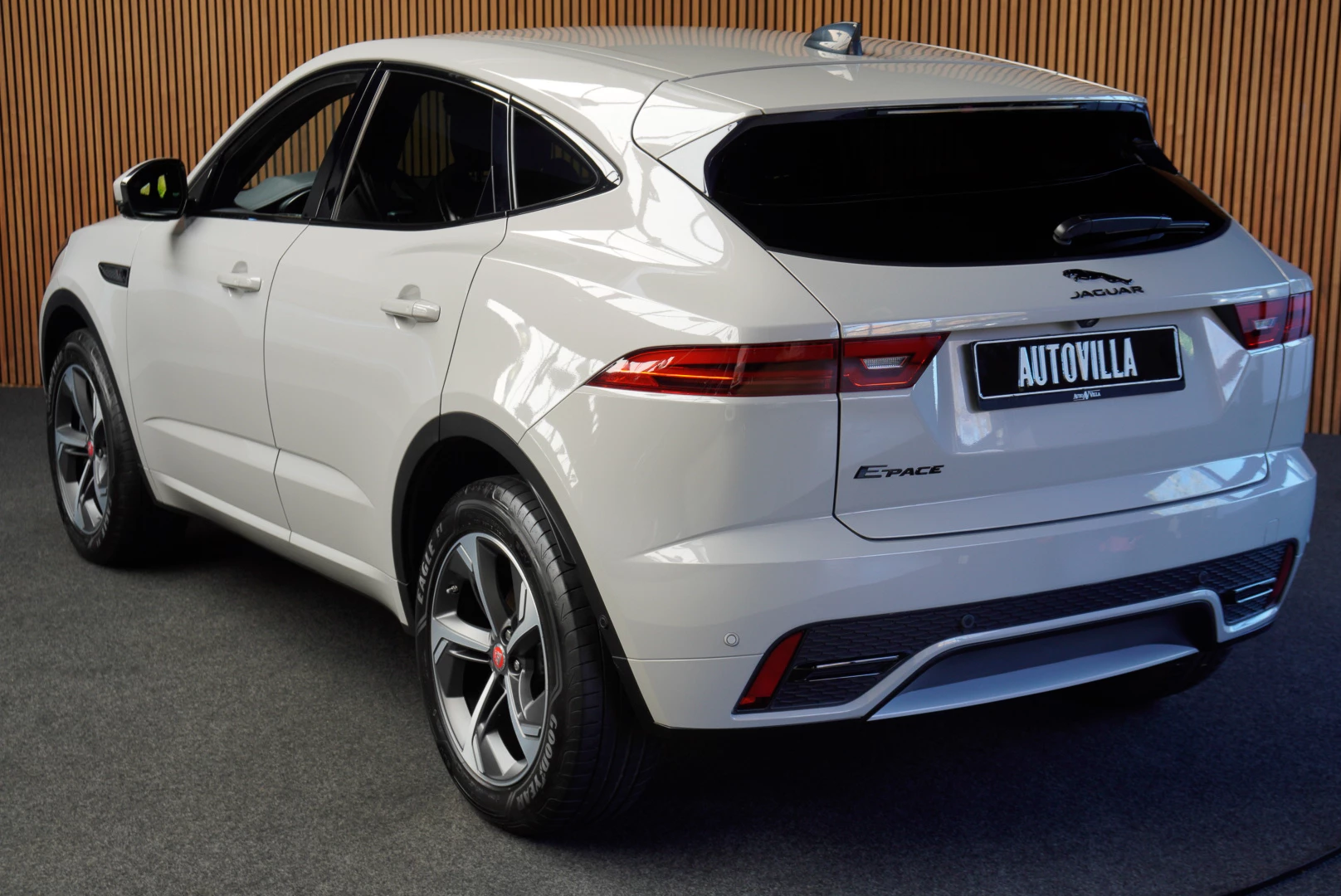 Hoofdafbeelding Jaguar E-PACE