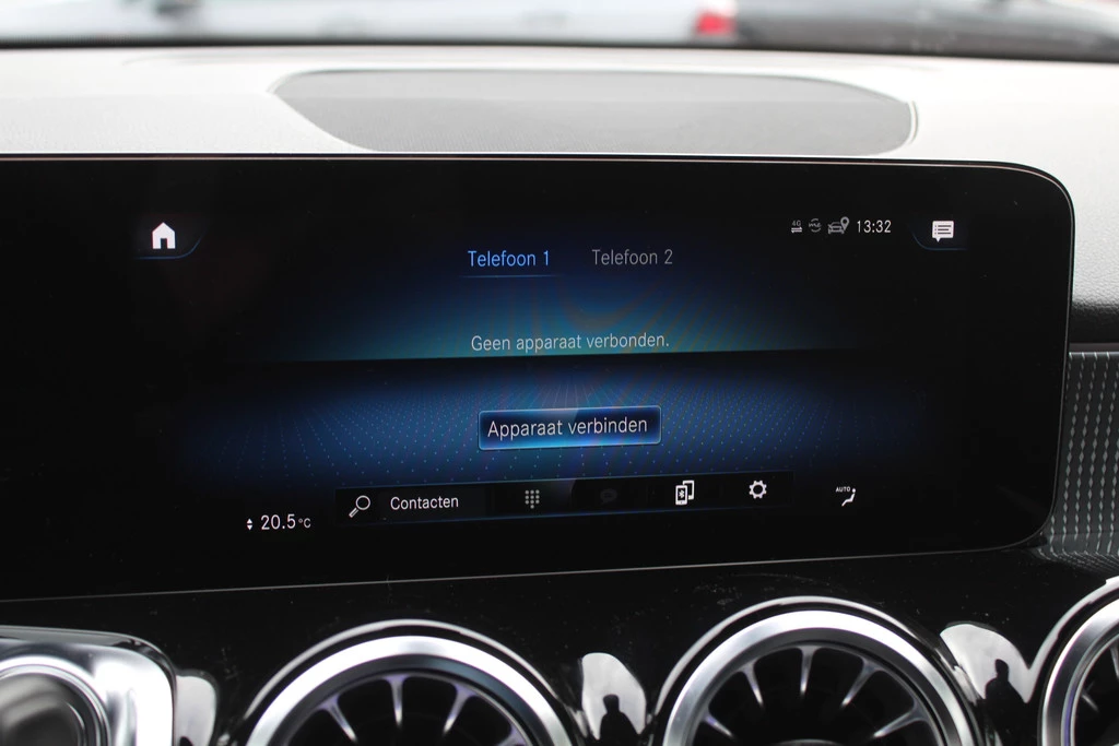 Hoofdafbeelding Mercedes-Benz EQB