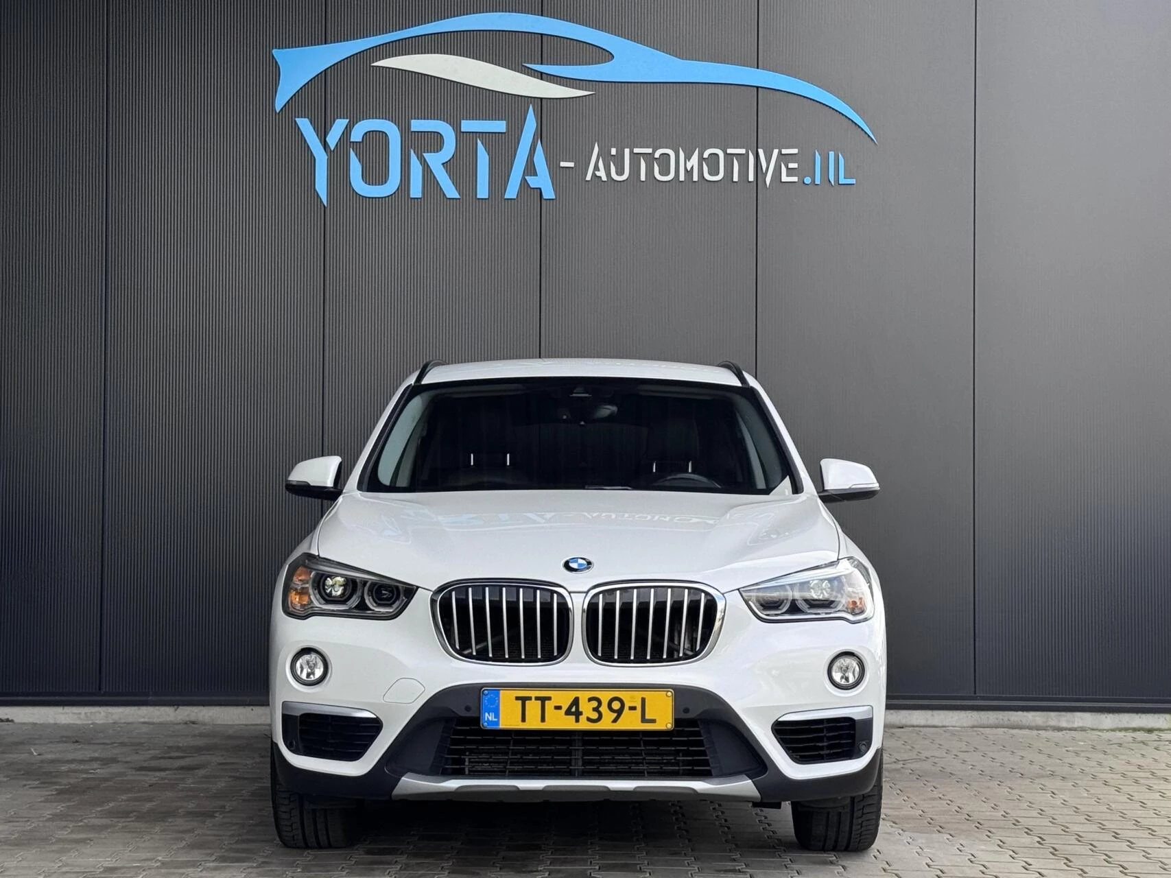 Hoofdafbeelding BMW X1