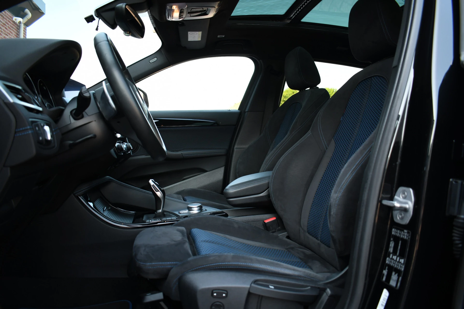 Hoofdafbeelding BMW X2