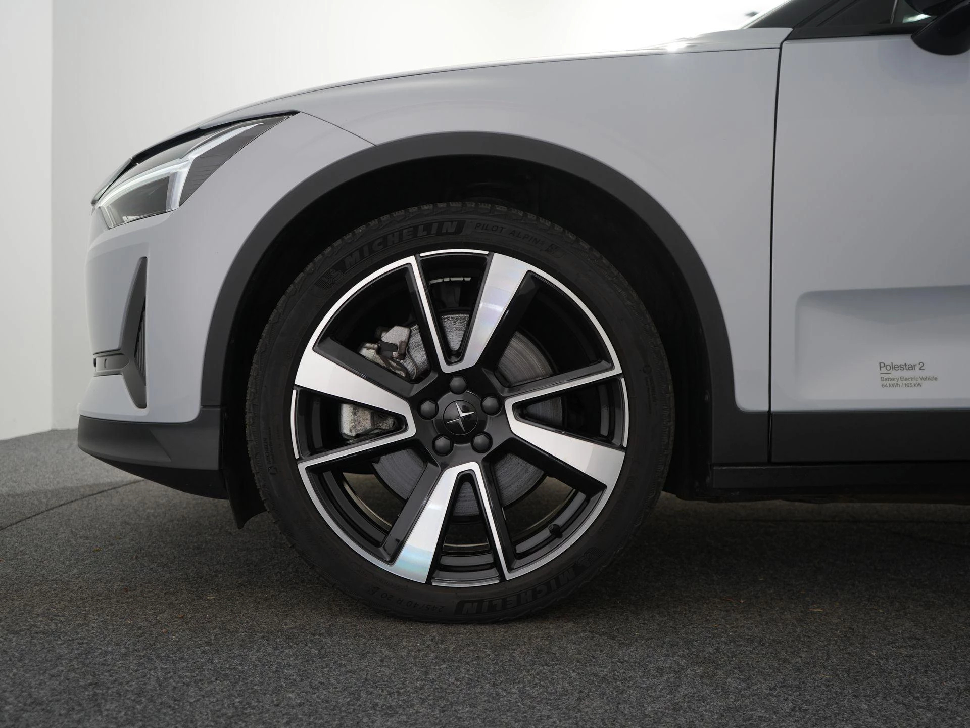 Hoofdafbeelding Polestar 2