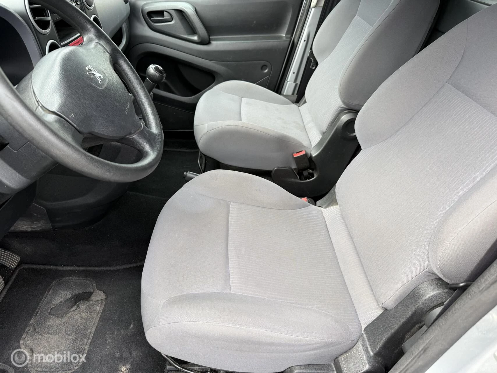Hoofdafbeelding Peugeot Partner
