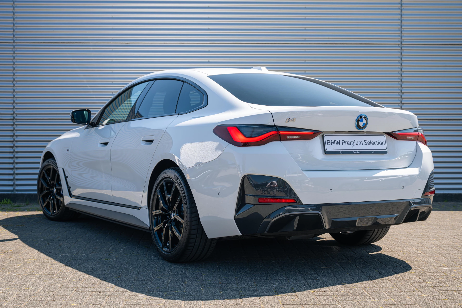 Hoofdafbeelding BMW i4