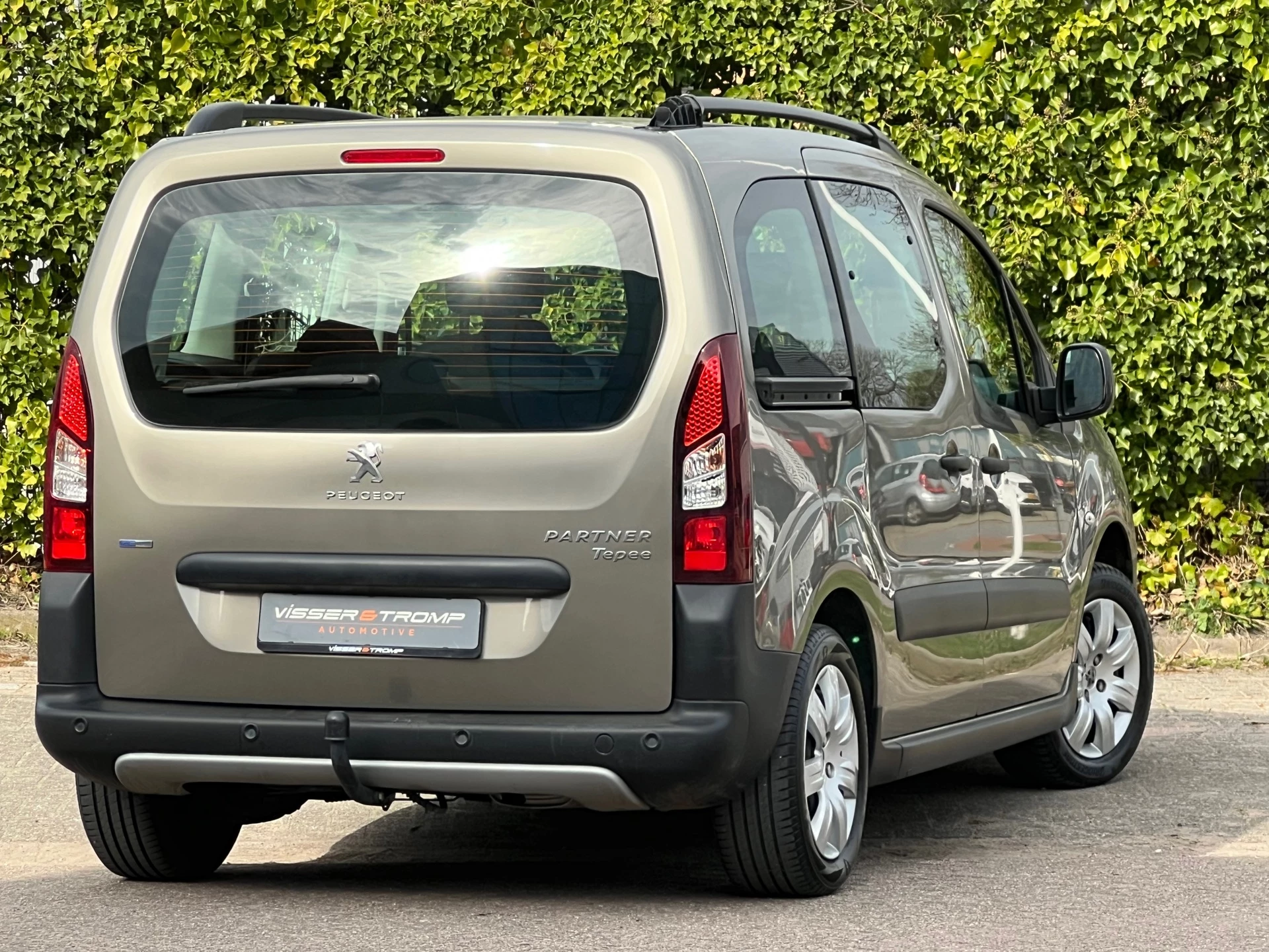 Hoofdafbeelding Peugeot Partner