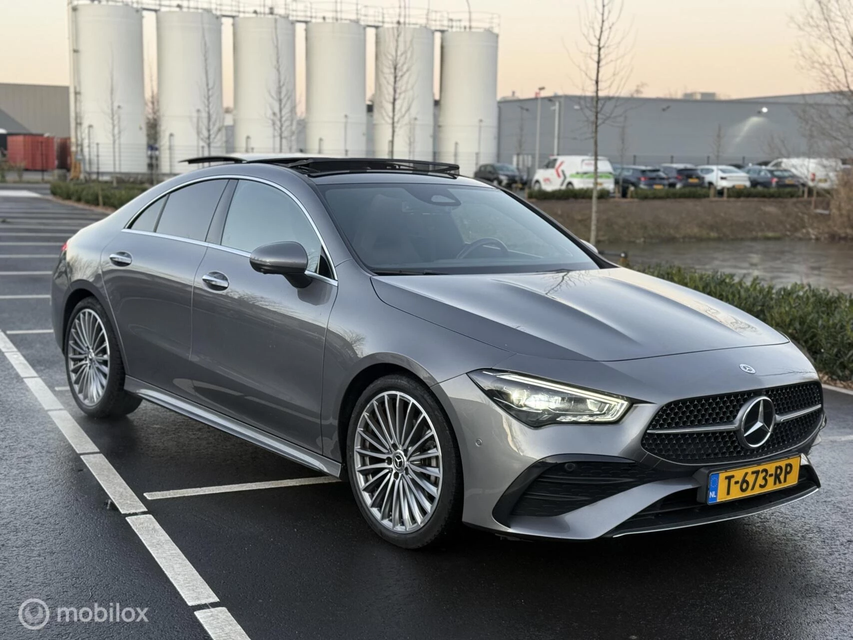 Hoofdafbeelding Mercedes-Benz CLA