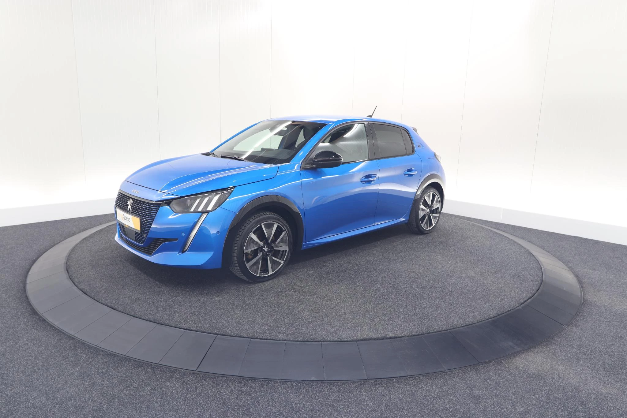 Hoofdafbeelding Peugeot e-208