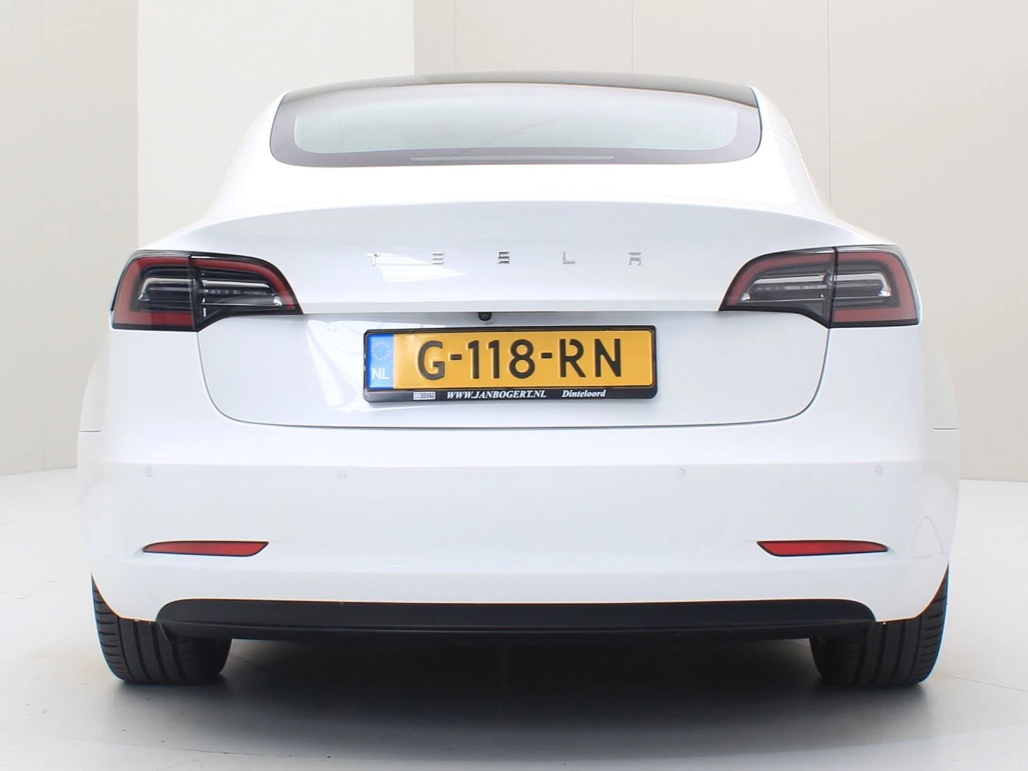 Hoofdafbeelding Tesla Model 3