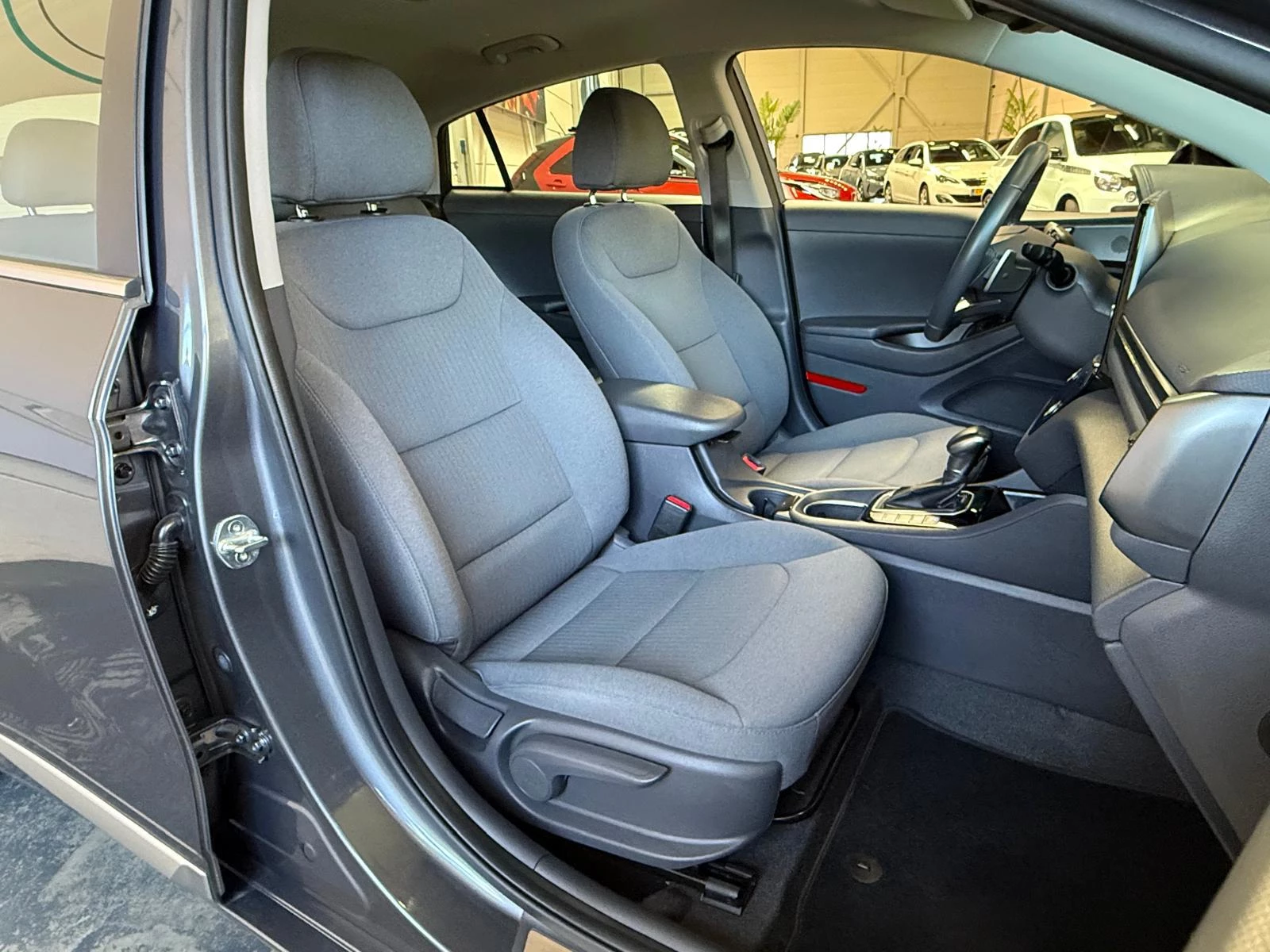 Hoofdafbeelding Hyundai IONIQ