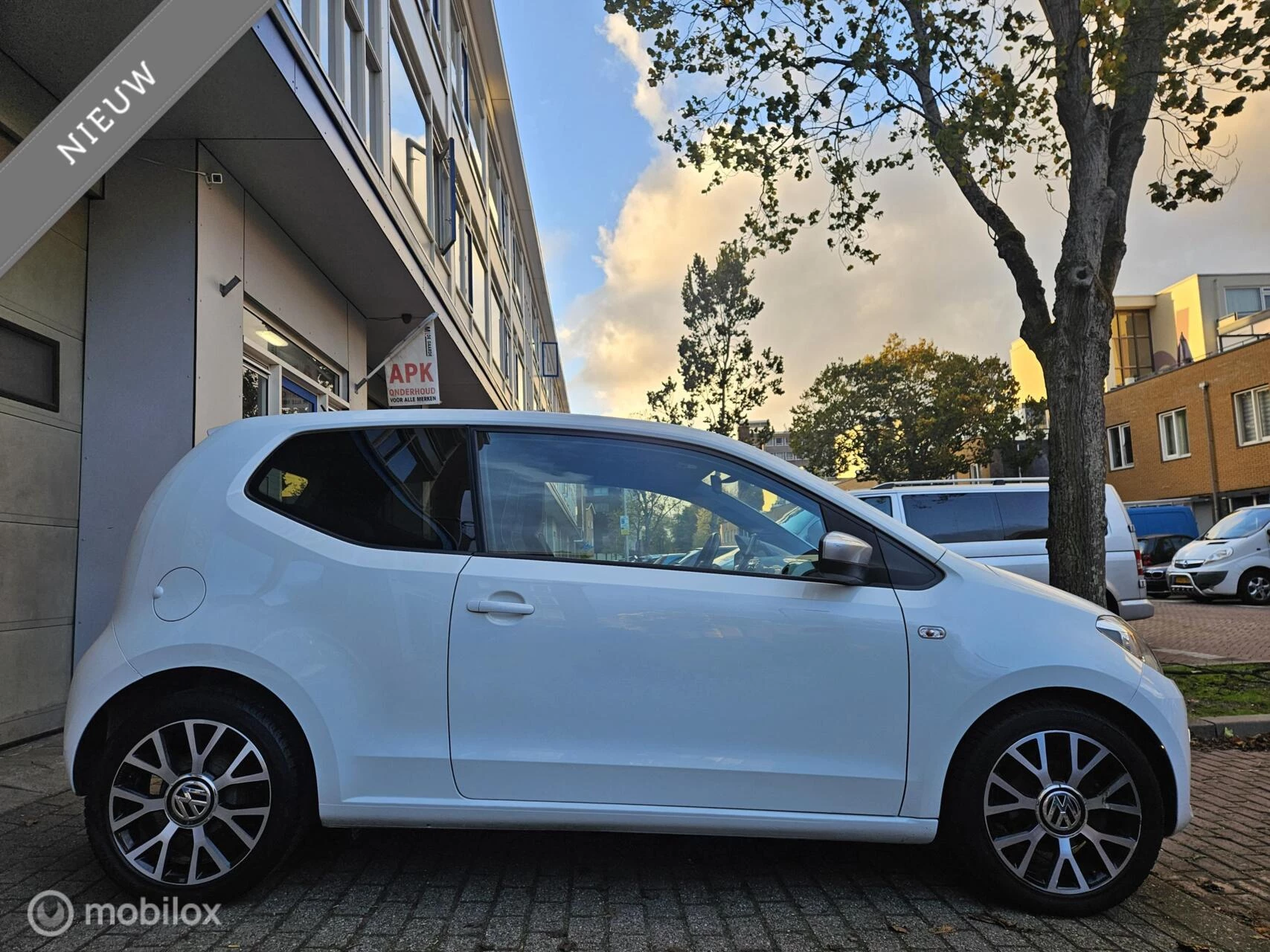 Hoofdafbeelding Volkswagen up!