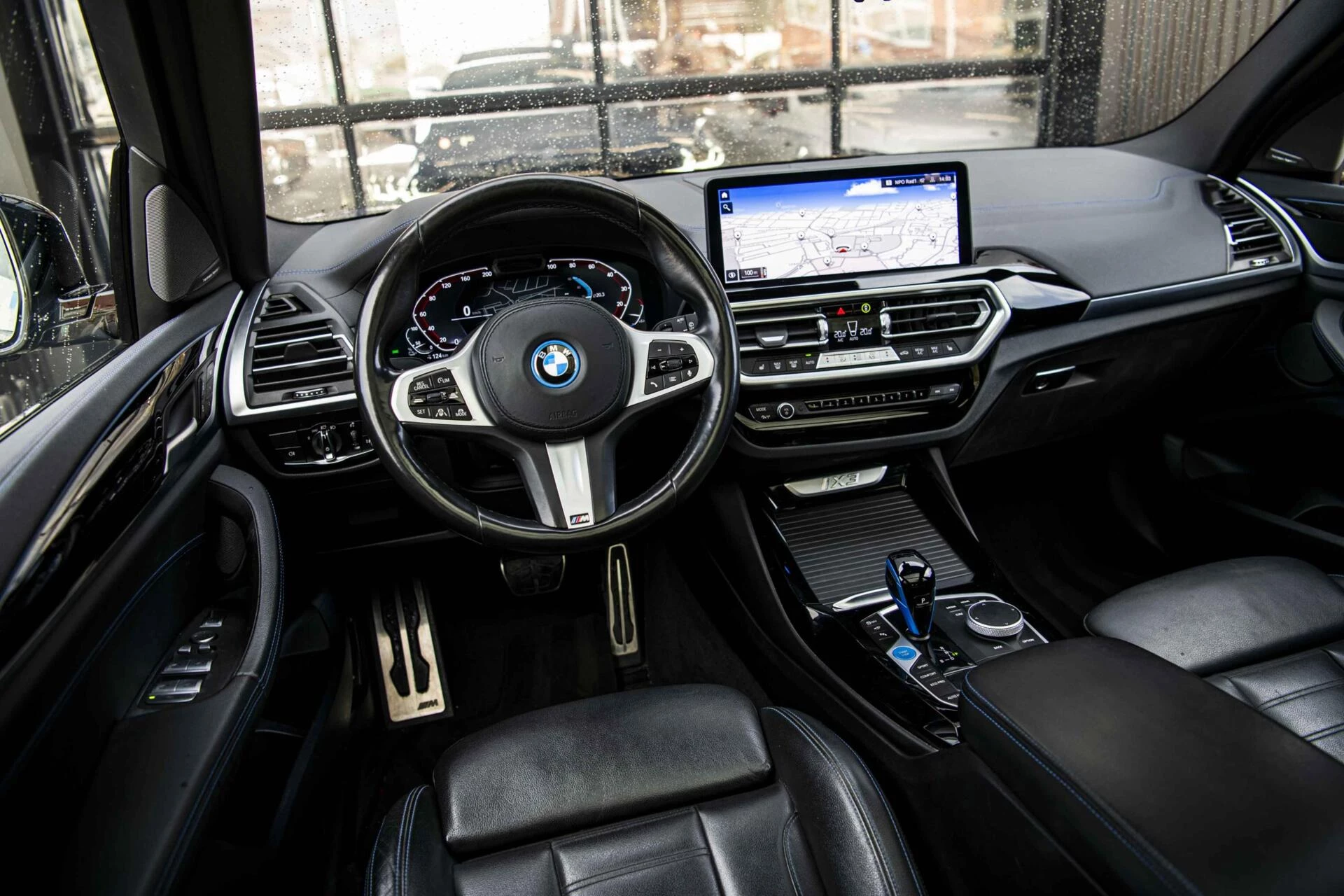 Hoofdafbeelding BMW iX3