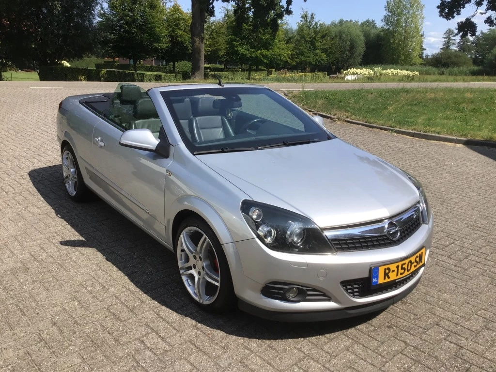 Hoofdafbeelding Opel Astra