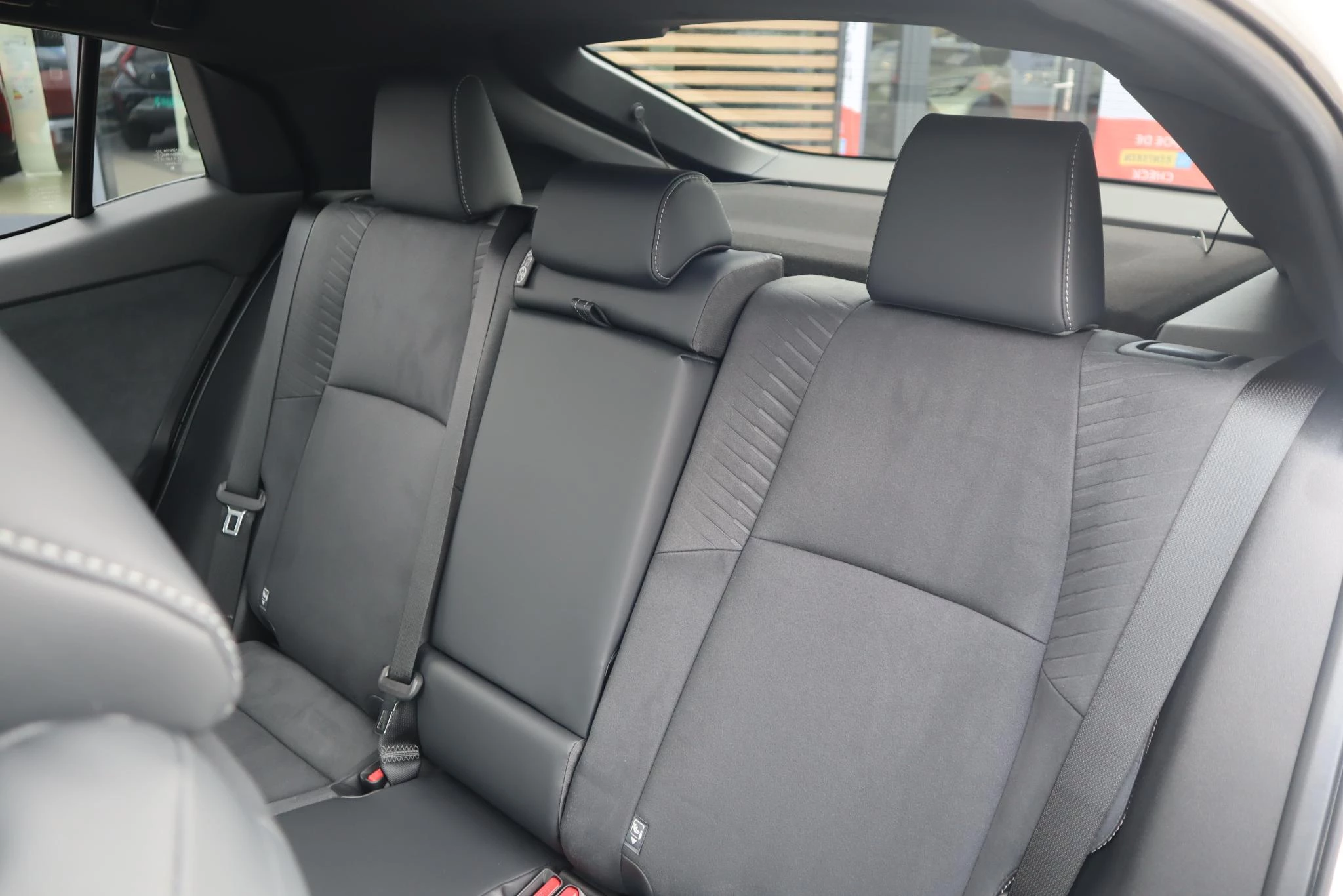 Hoofdafbeelding Toyota C-HR+