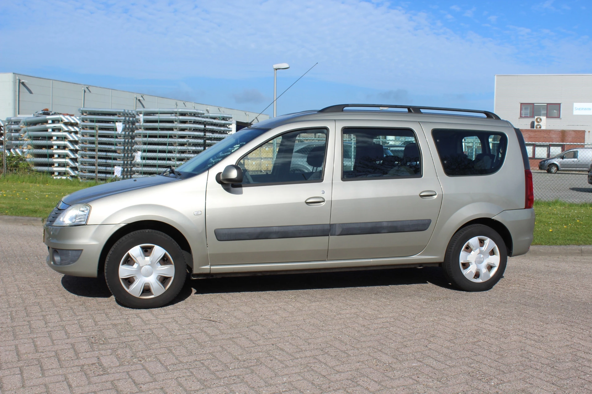 Hoofdafbeelding Dacia Logan
