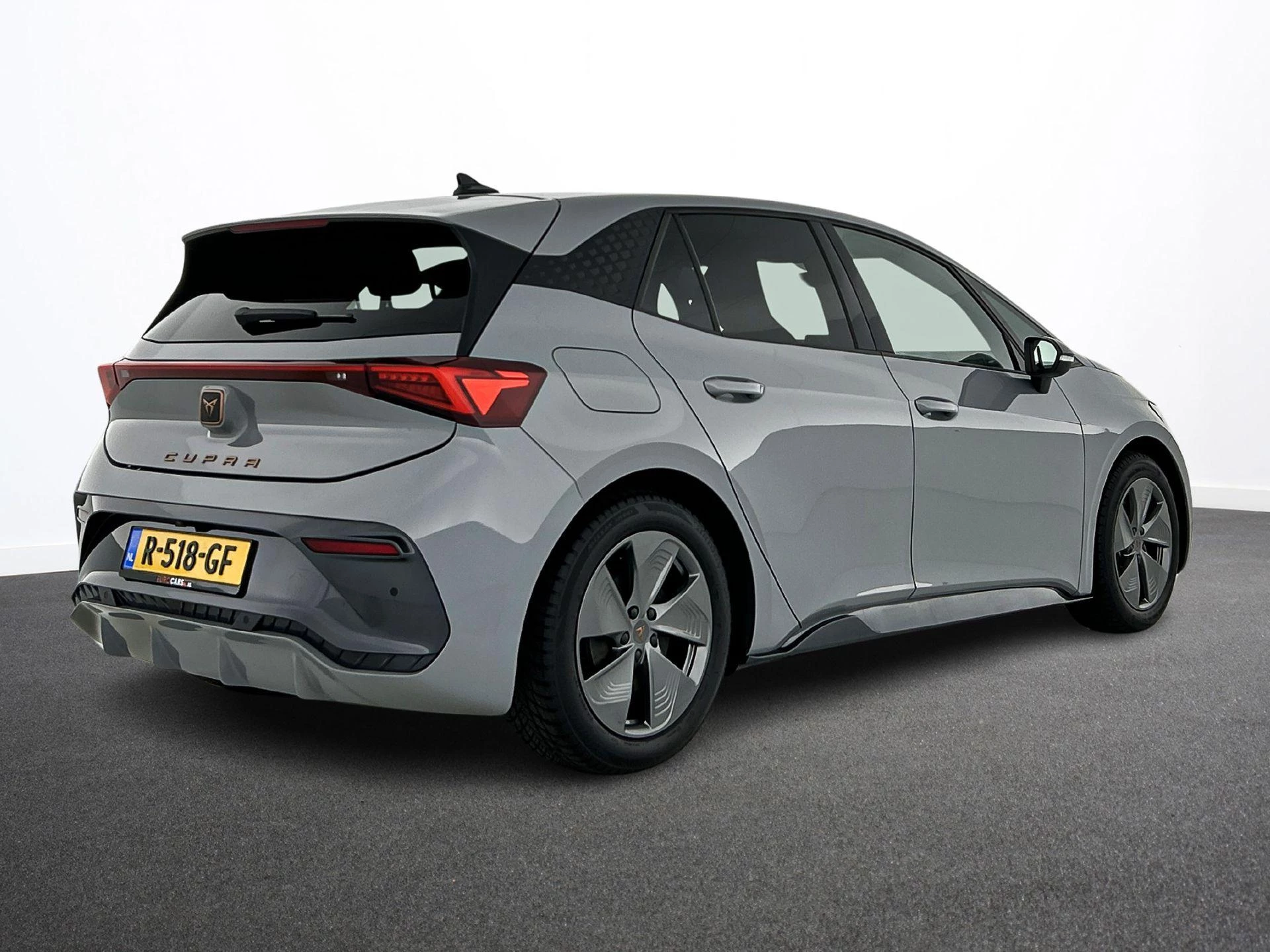 Hoofdafbeelding CUPRA Born