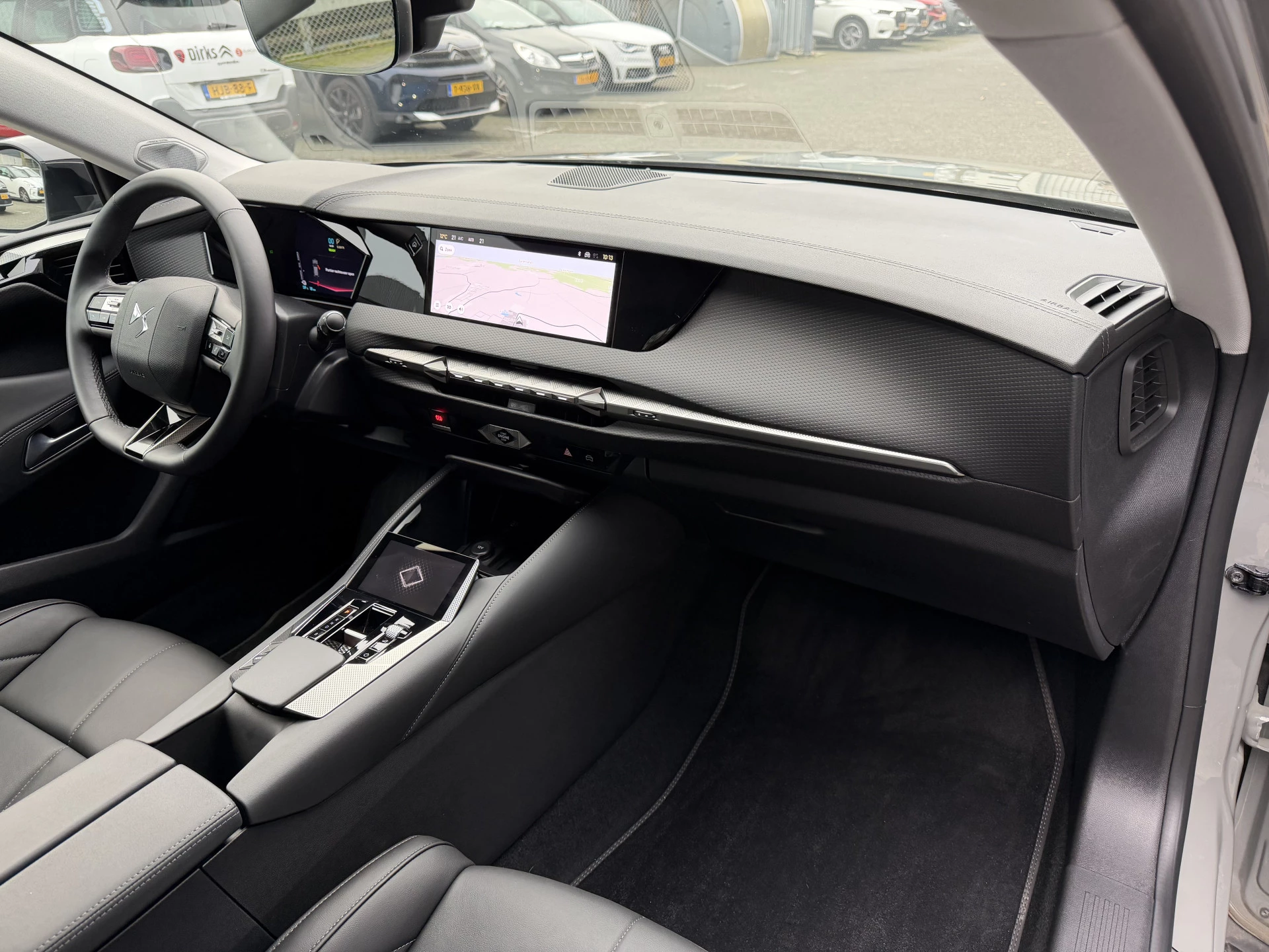 Hoofdafbeelding DS DS 4