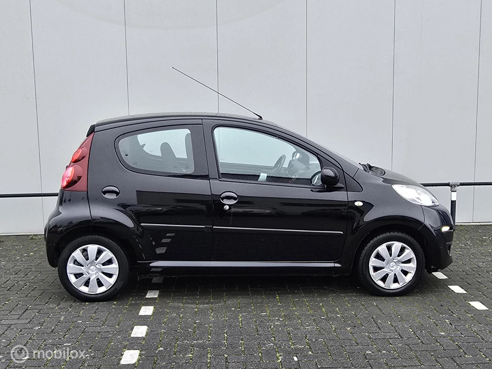 Hoofdafbeelding Peugeot 107