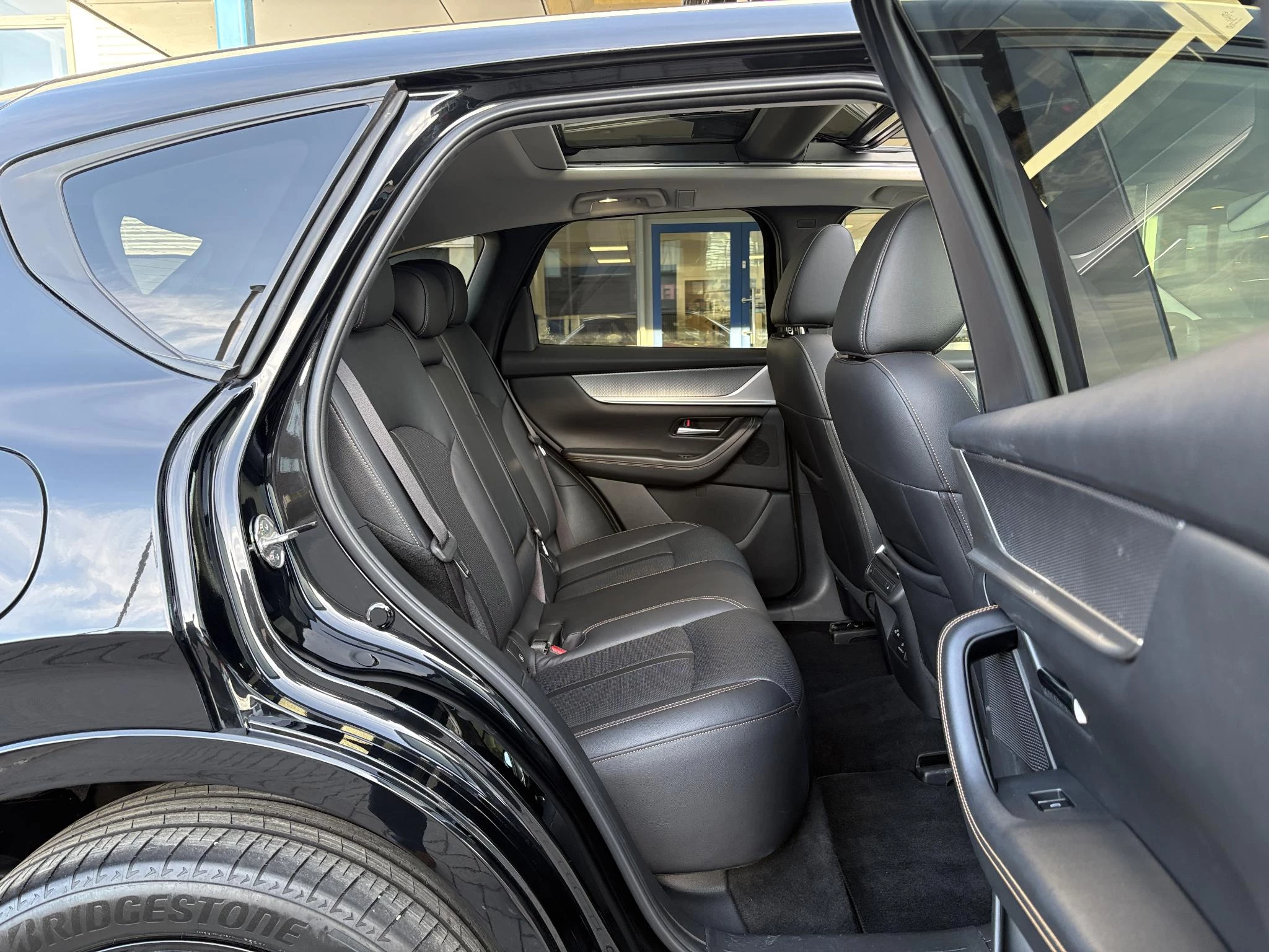 Hoofdafbeelding Mazda CX-60