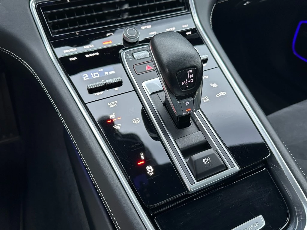 Hoofdafbeelding Porsche Panamera