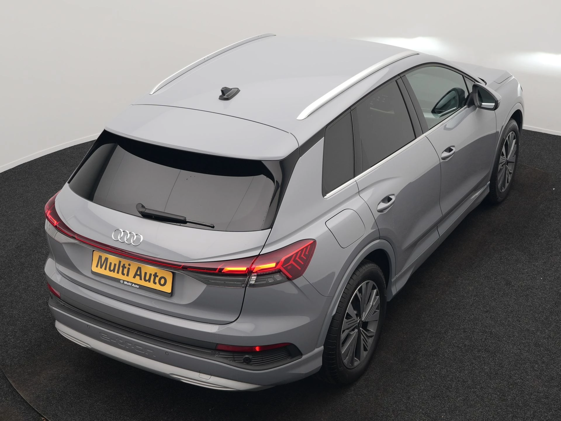 Hoofdafbeelding Audi Q4 e-tron