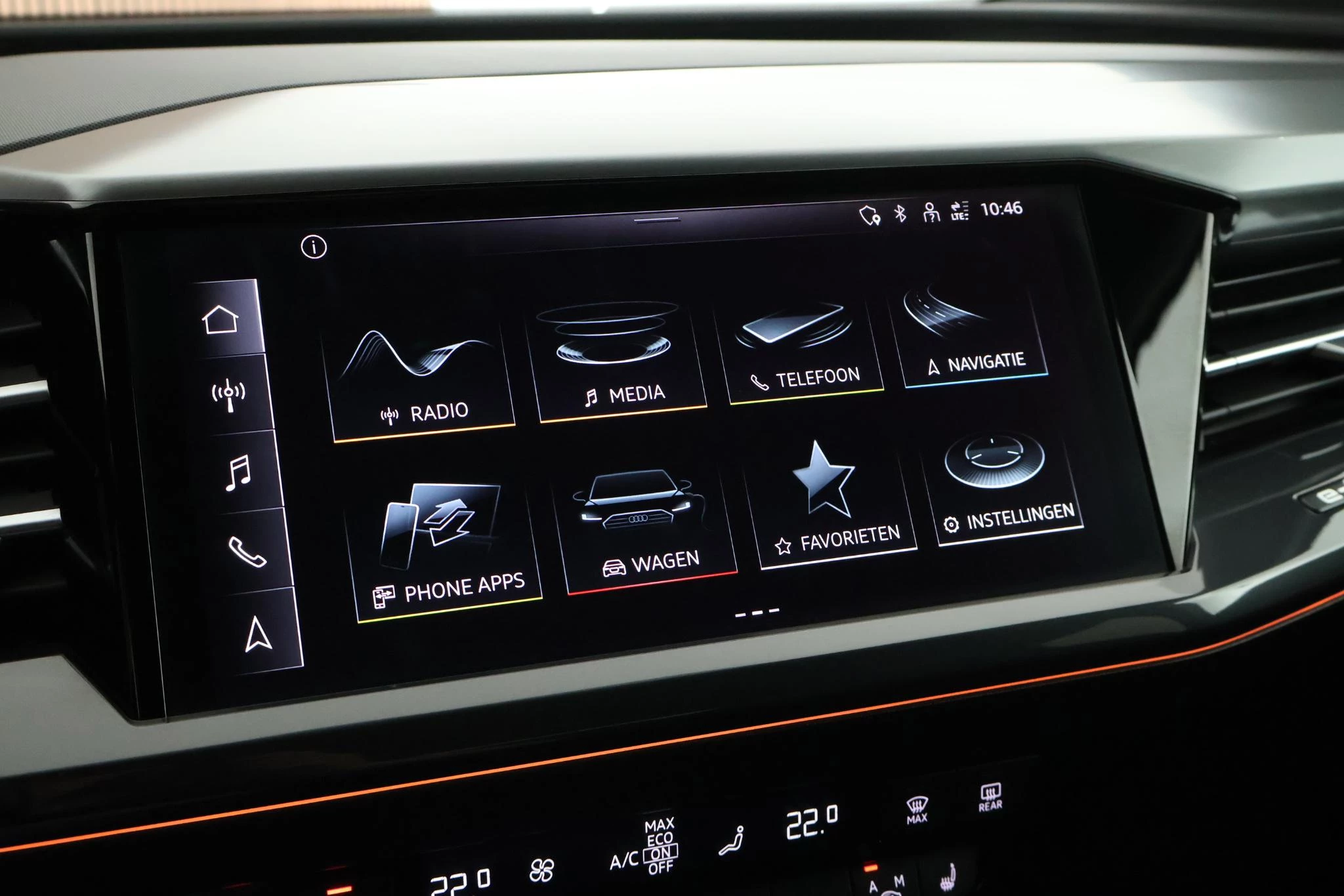 Hoofdafbeelding Audi Q4 Sportback e-tron