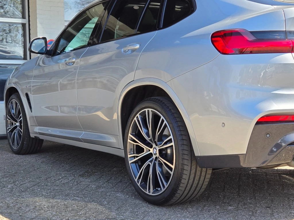 Hoofdafbeelding BMW X4
