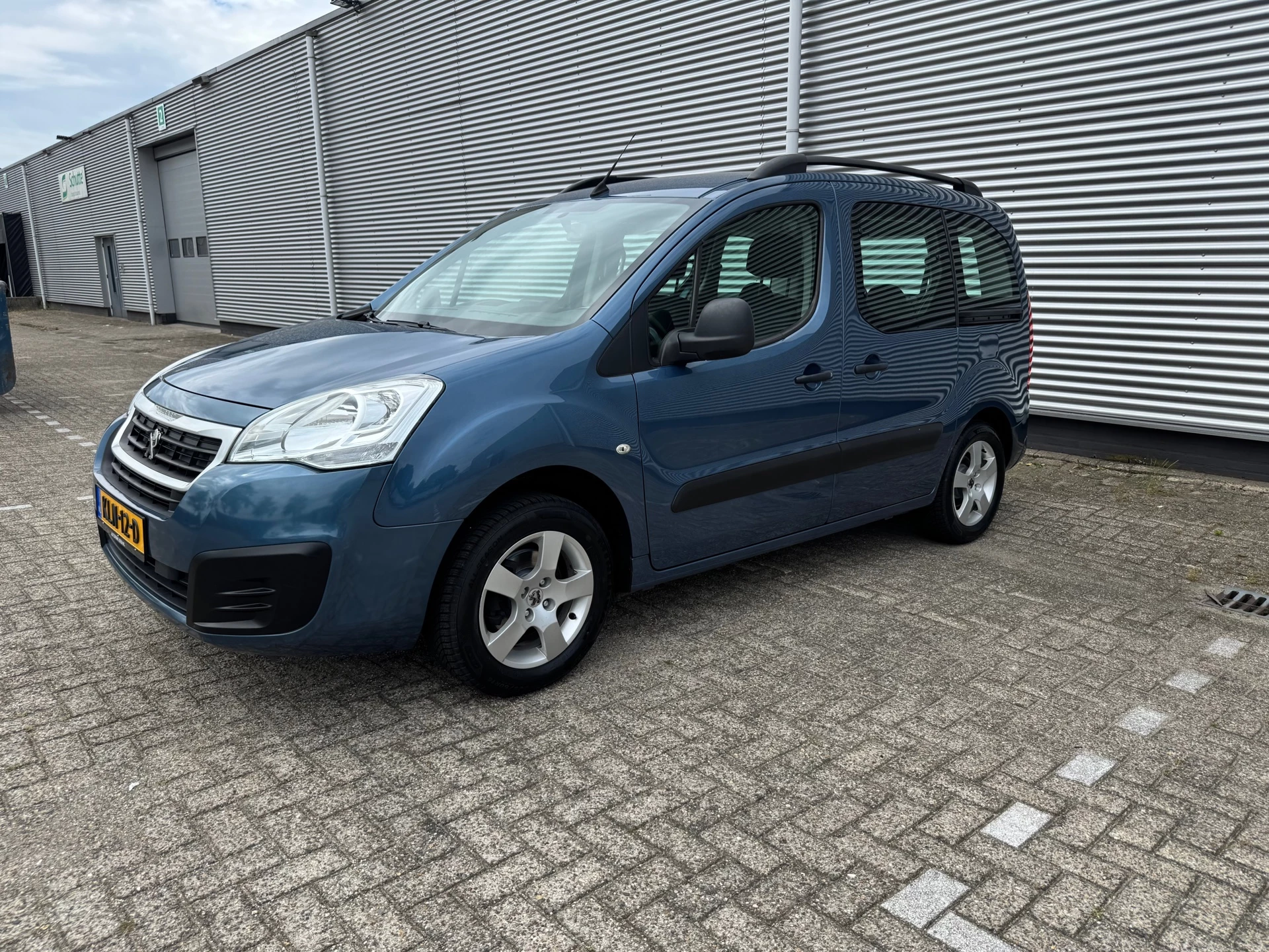 Hoofdafbeelding Peugeot Partner