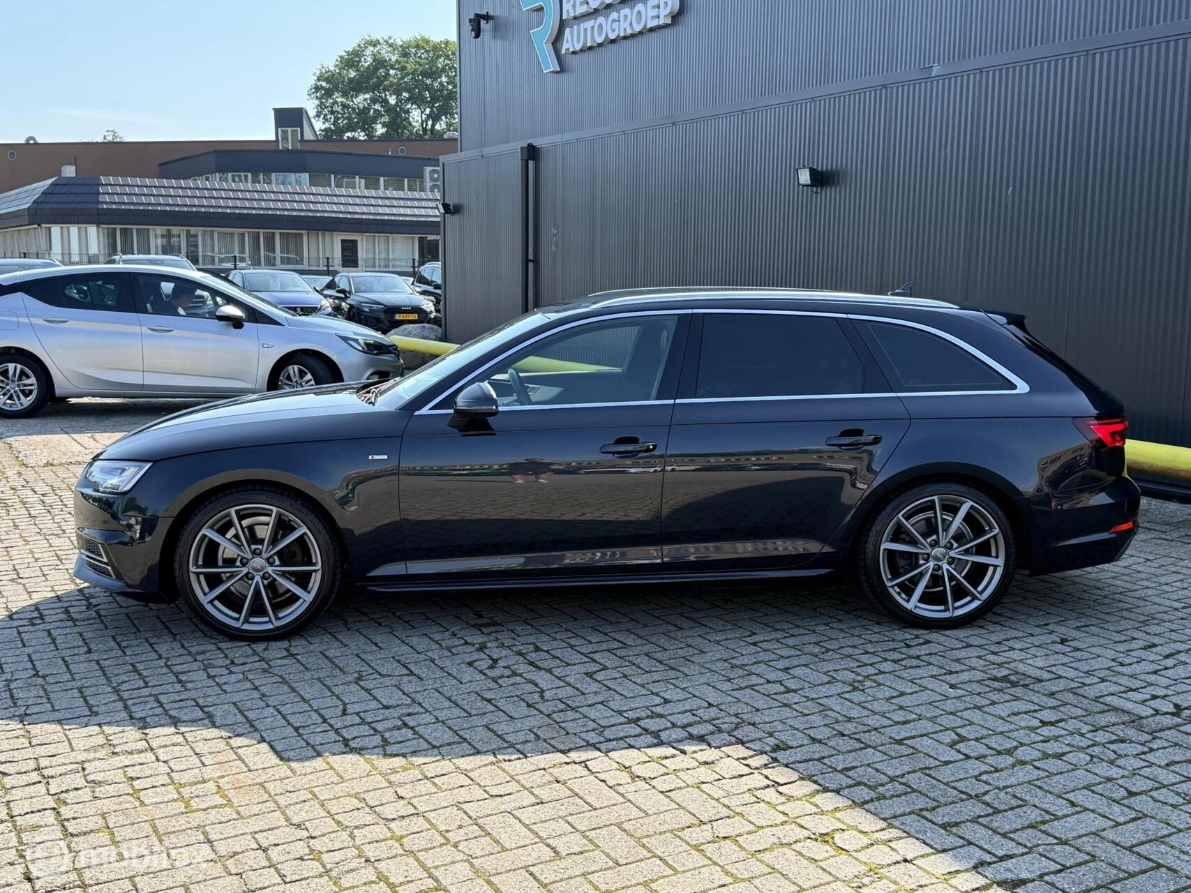 Hoofdafbeelding Audi A4