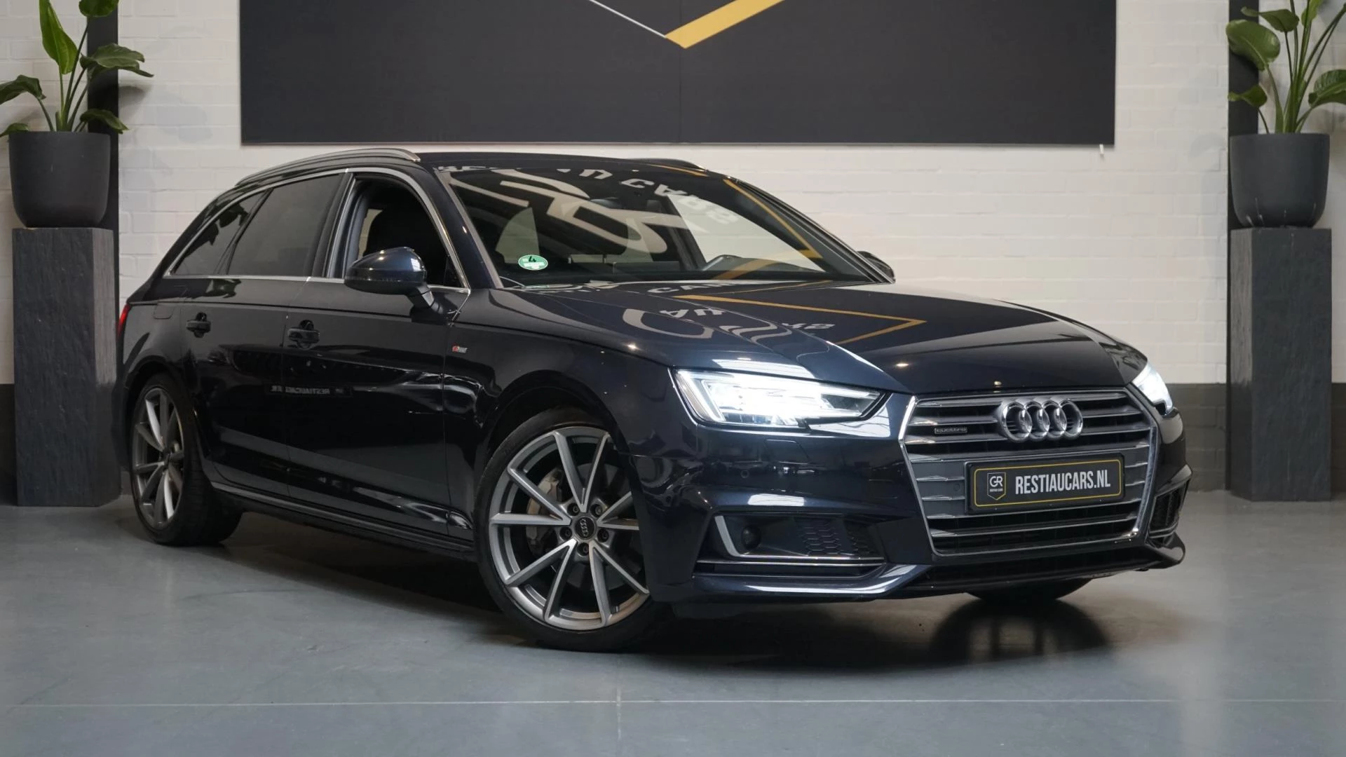 Hoofdafbeelding Audi A4