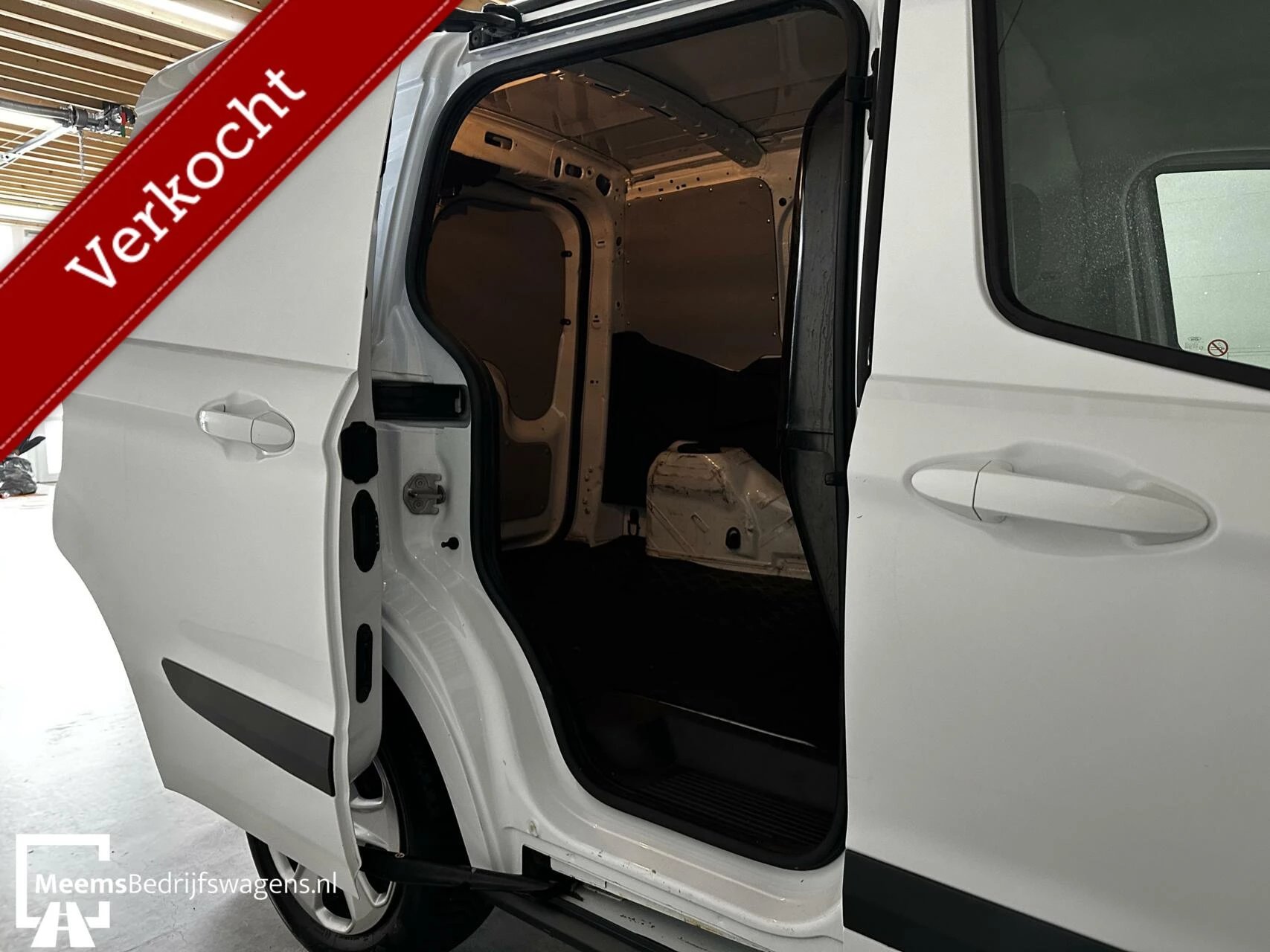 Hoofdafbeelding Ford Transit Courier