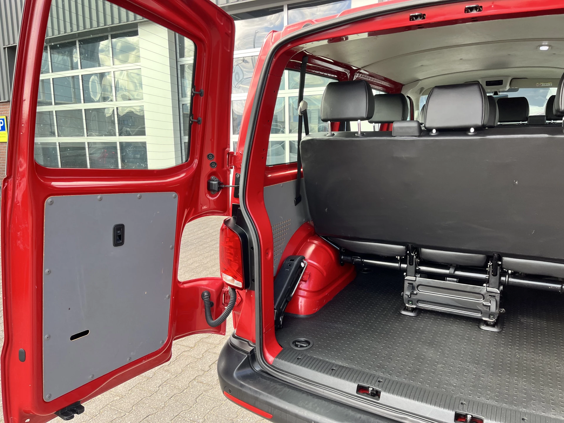 Hoofdafbeelding Volkswagen Transporter