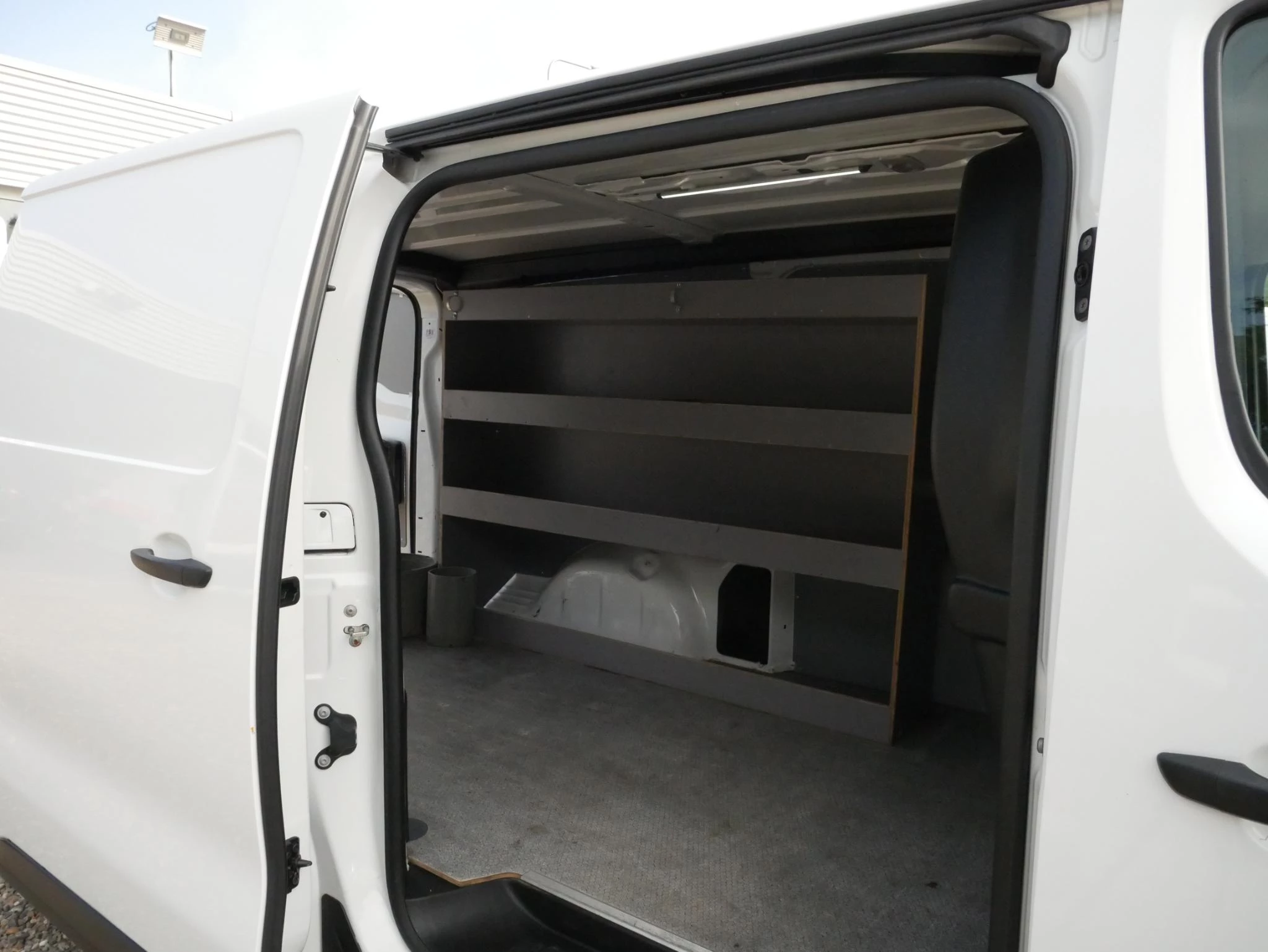 Hoofdafbeelding Opel Vivaro-e