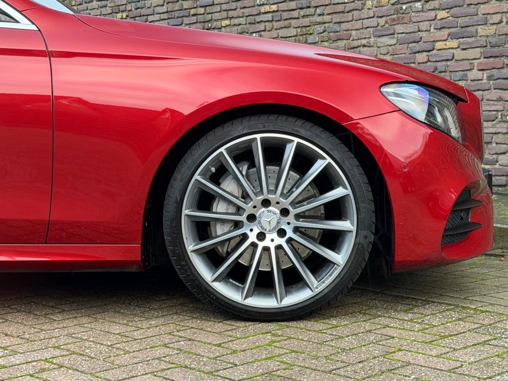 Hoofdafbeelding Mercedes-Benz E-Klasse