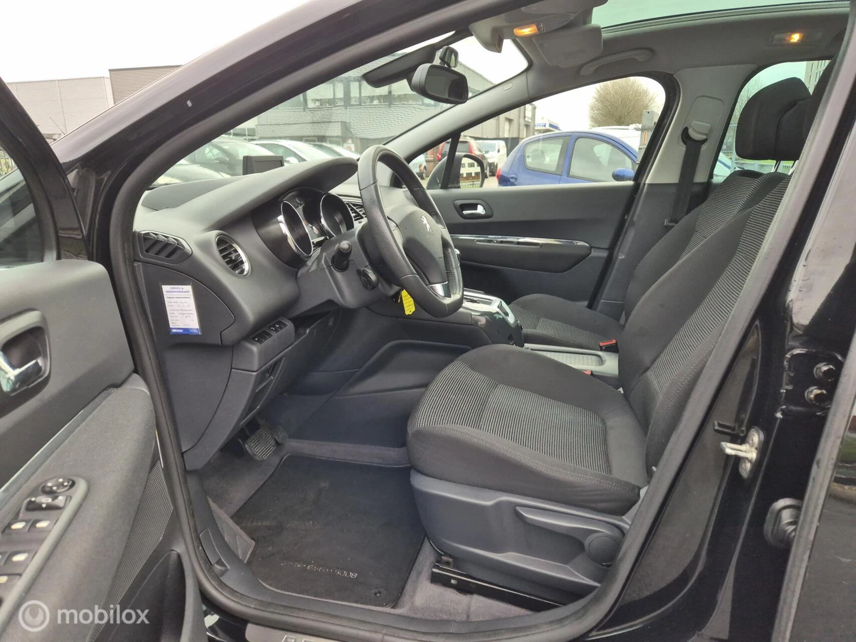 Hoofdafbeelding Peugeot 5008