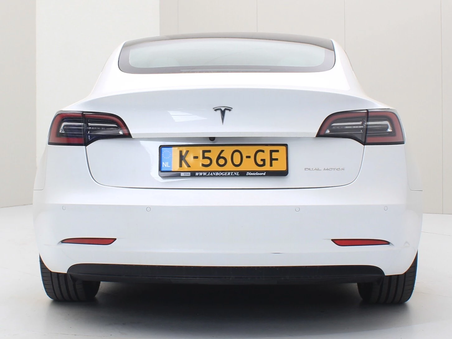 Hoofdafbeelding Tesla Model 3
