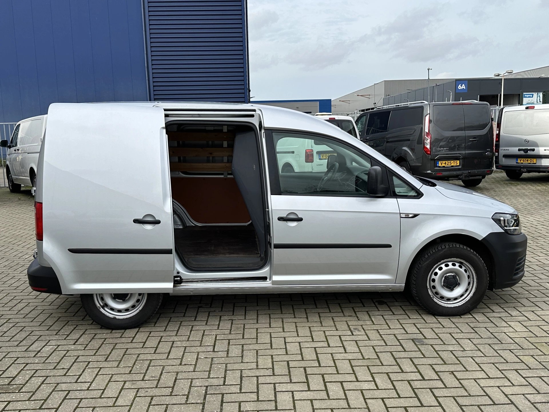 Hoofdafbeelding Volkswagen Caddy