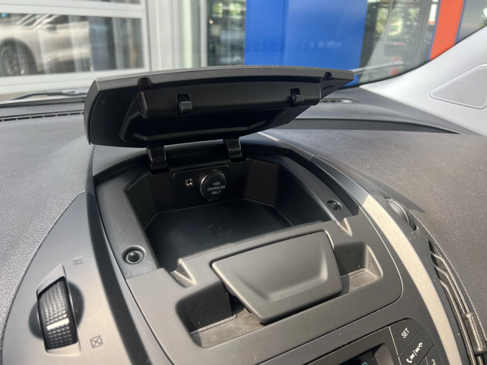 Hoofdafbeelding Ford Transit Courier
