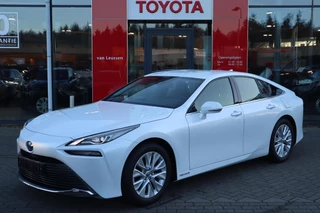 Hoofdafbeelding Toyota Mirai Toyota Mirai DYNAMIC WATERSTOFAUTO KEYLESS JBL-AUDIO STOELVERW. APPLE/ANDROID CLIMA CAMERA AD-CRUISE REGENSENSOR