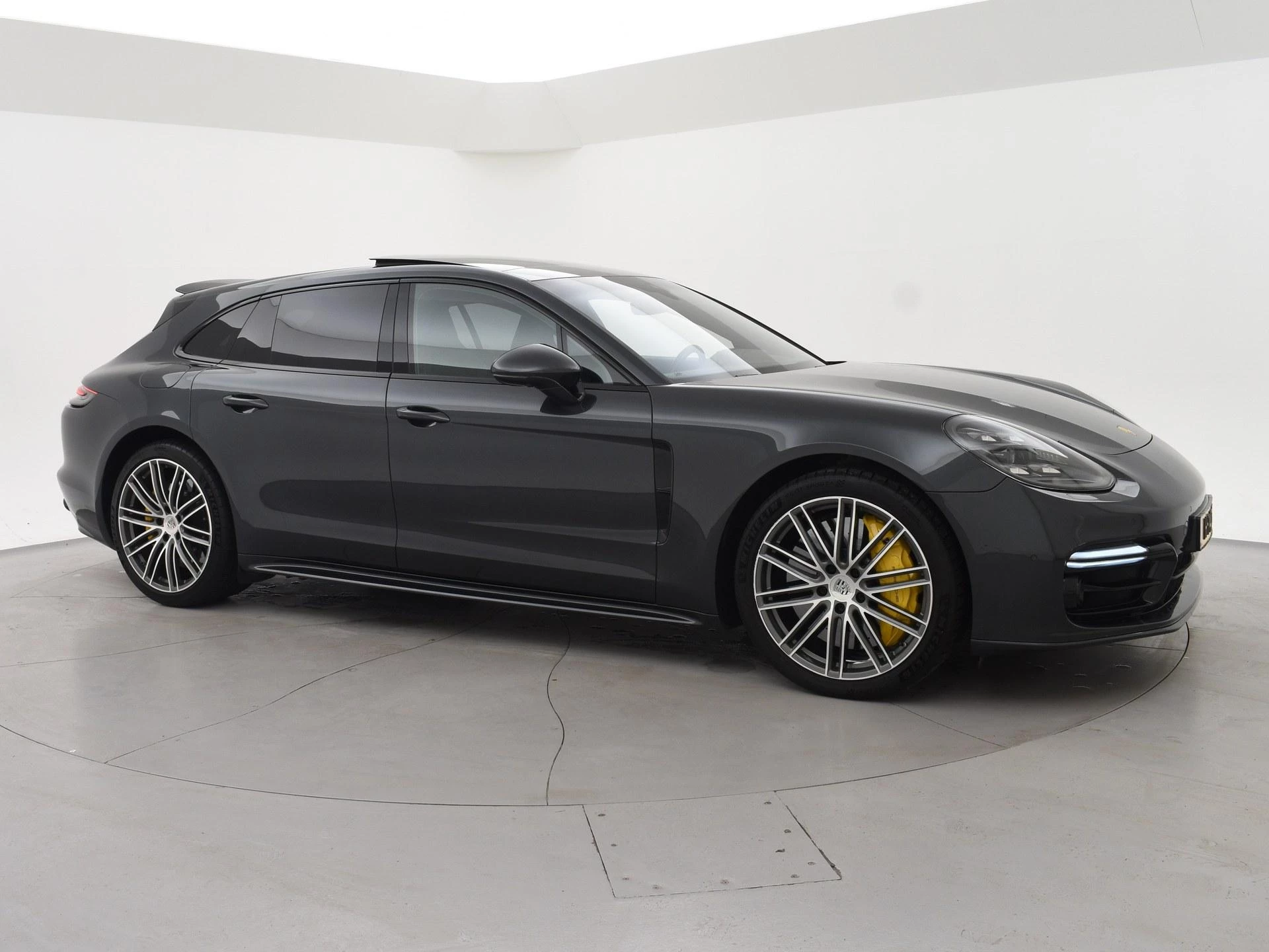 Hoofdafbeelding Porsche Panamera