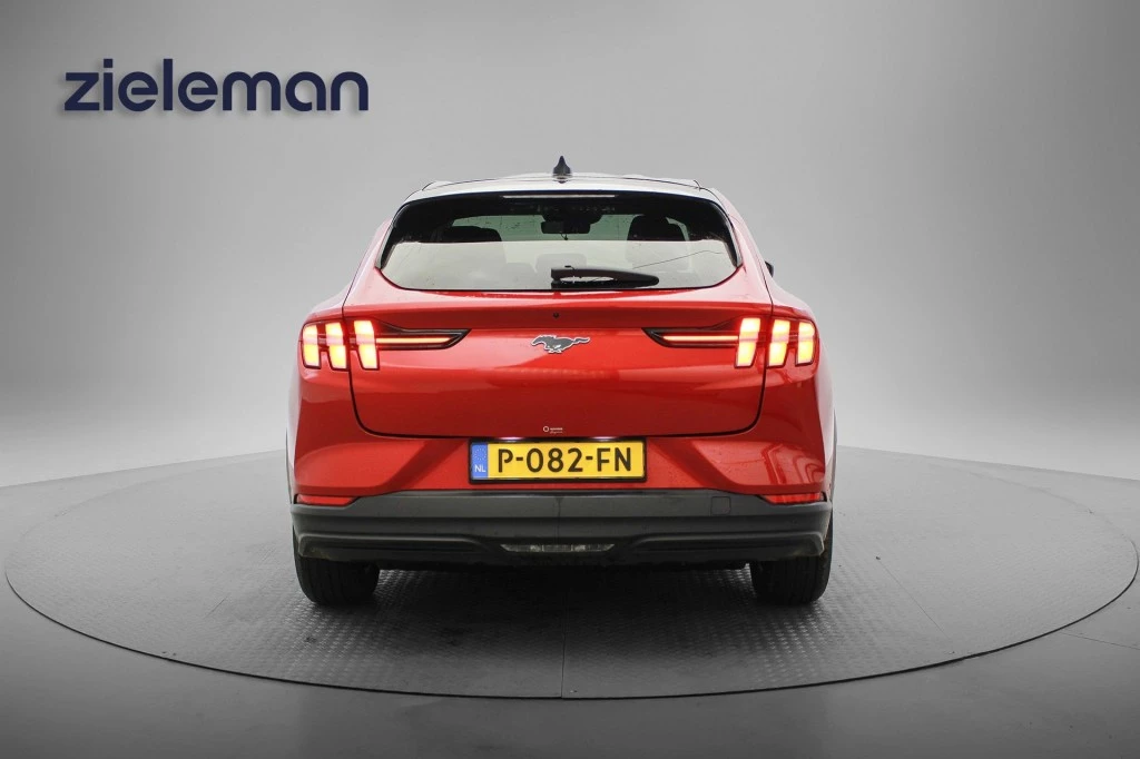 Hoofdafbeelding Ford Mustang Mach-E