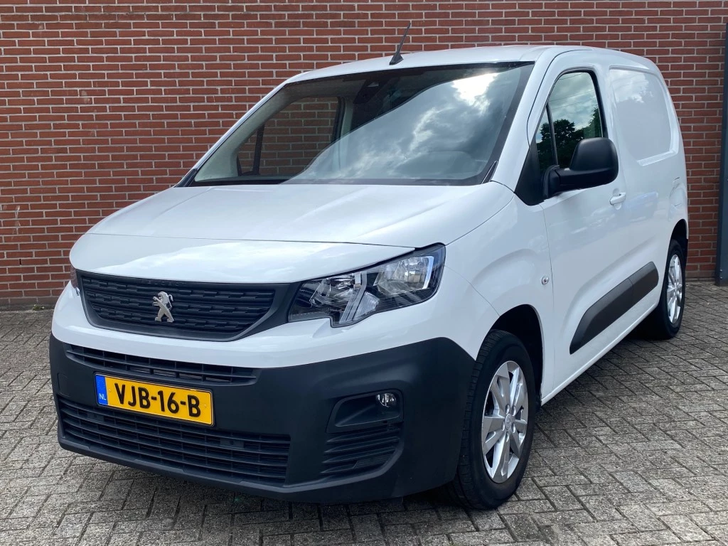 Hoofdafbeelding Peugeot Partner