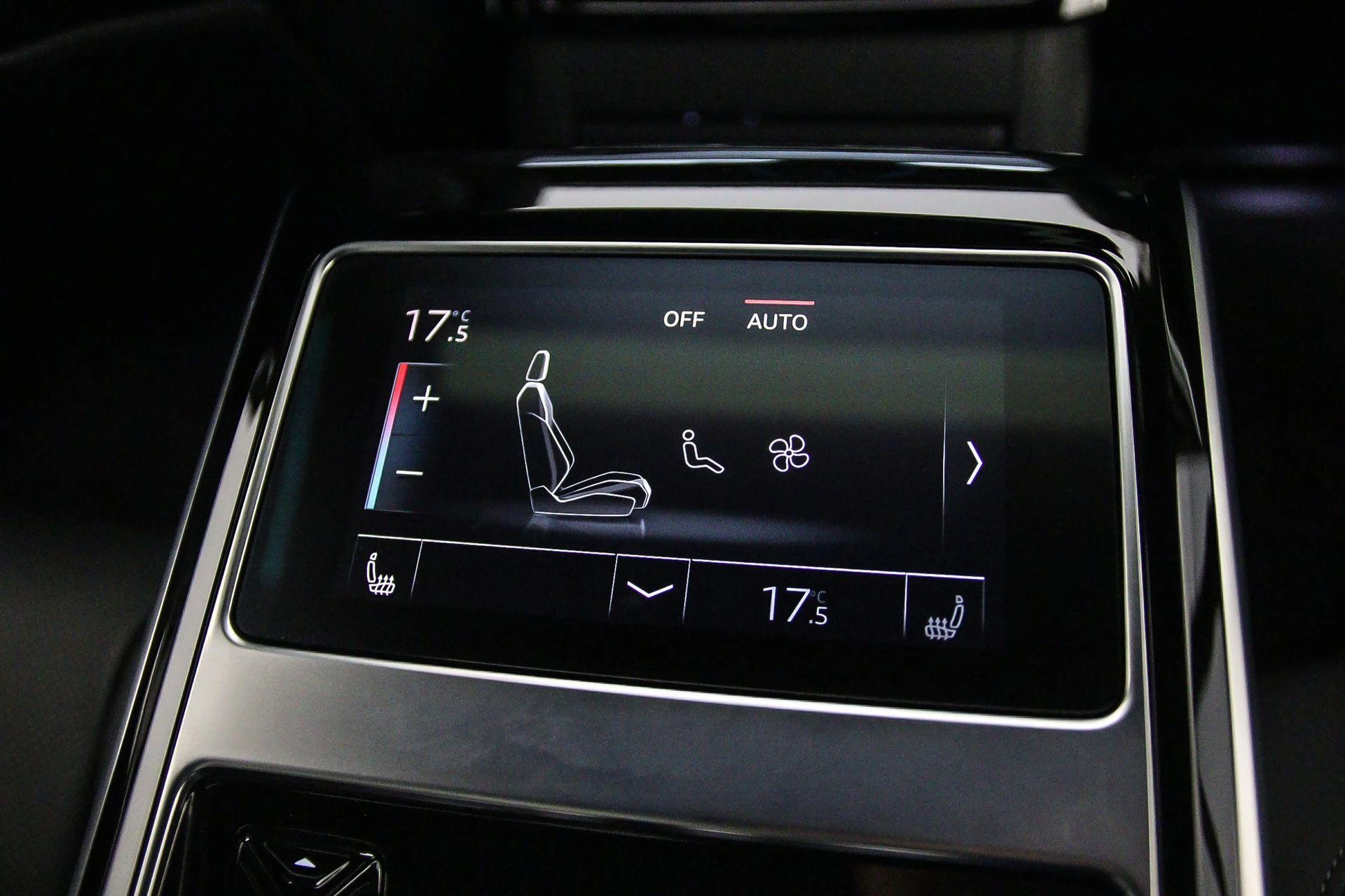 Hoofdafbeelding Audi A8
