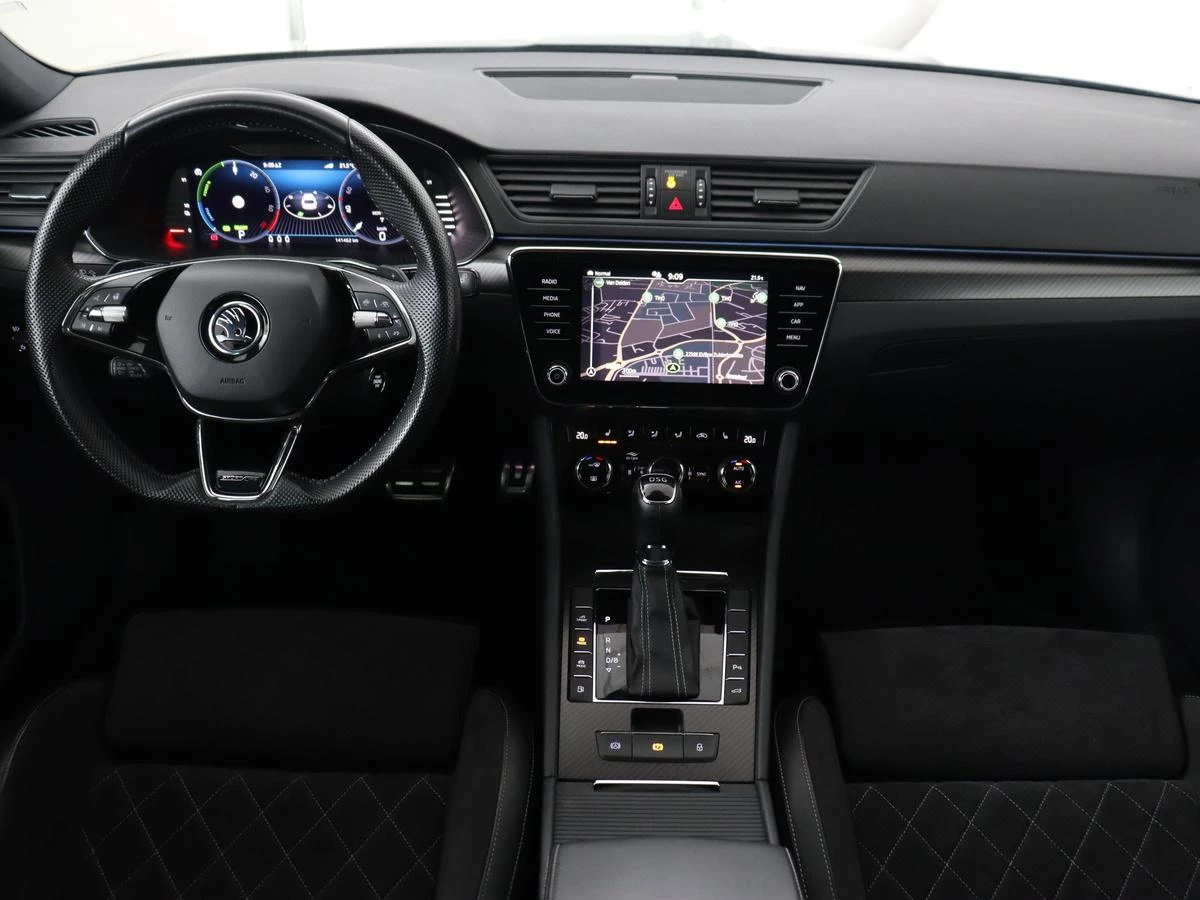 Hoofdafbeelding Škoda Superb