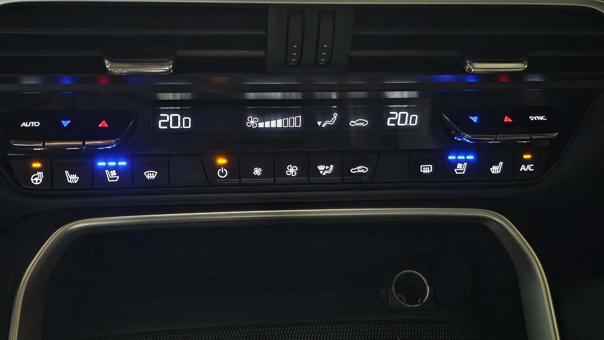 Hoofdafbeelding Mazda CX-60