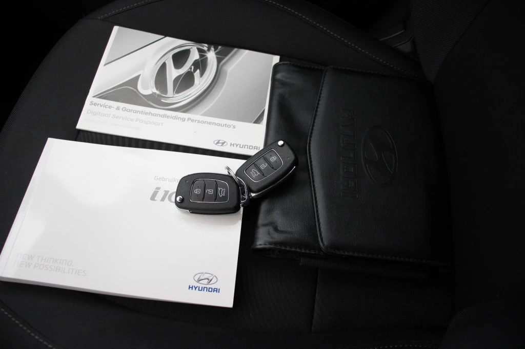 Hoofdafbeelding Hyundai i10