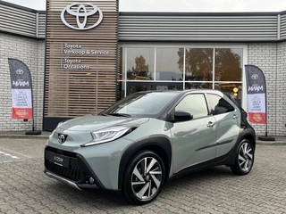 Toyota Aygo X PREMIUM AUTOMAAT STOELVERWWARMING PARK-SENSOREN KEYLESS NAVI APPLE/ANDROID