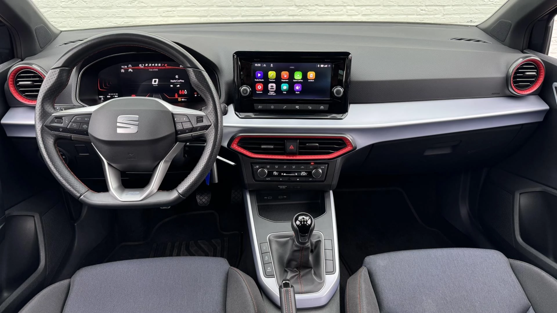 Hoofdafbeelding SEAT Arona