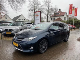 Toyota Auris TOURING SPORTS 1.8 HYBRID LEASE+ AUT. / PANO / ECC / TREKHAAK