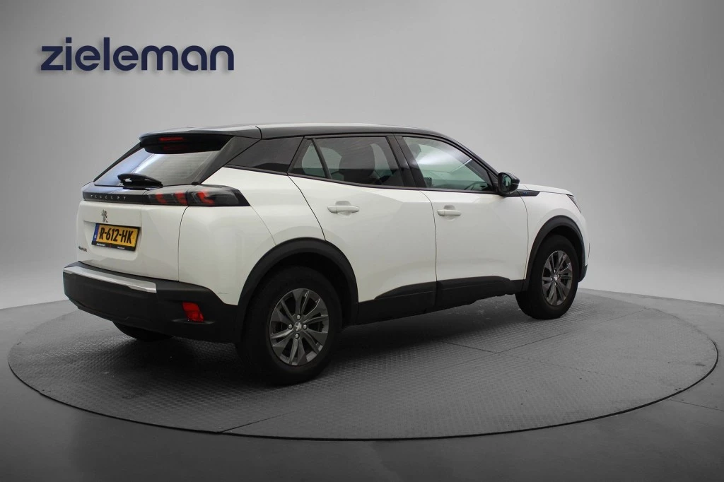 Hoofdafbeelding Peugeot e-2008