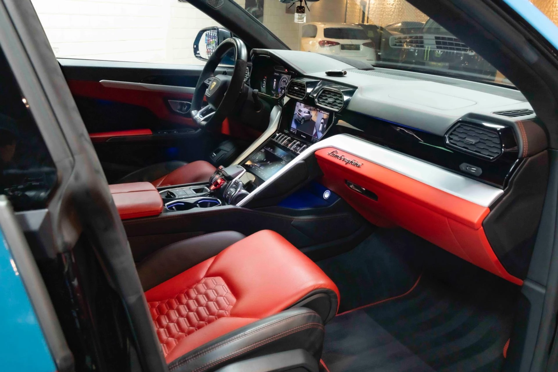 Hoofdafbeelding Lamborghini Urus